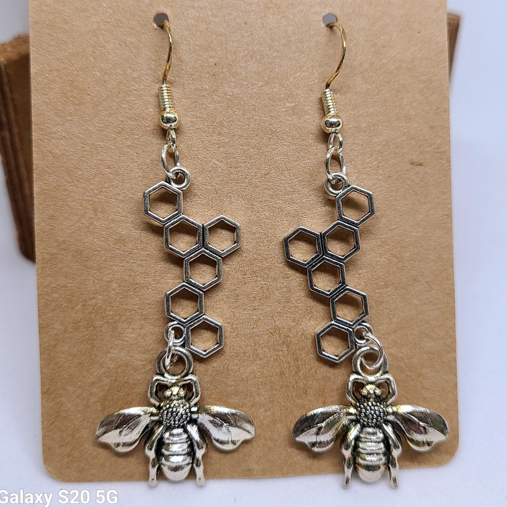 Handmade Honeycomb Bee Dangle Earrings Silver Tone Insect Jewelry Gift for‎ Her